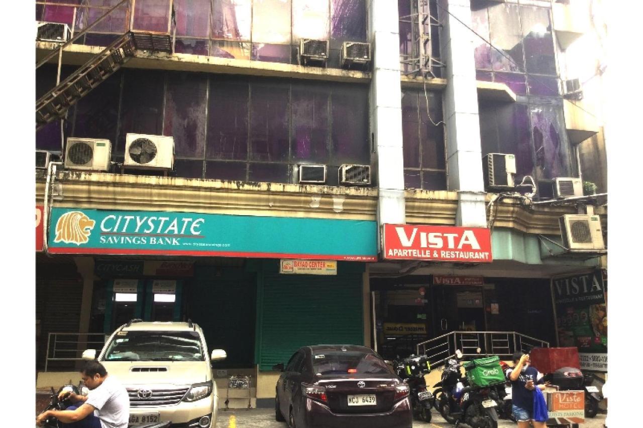 Mandaluyong Oyo 817 Vista Apartelle מראה חיצוני תמונה